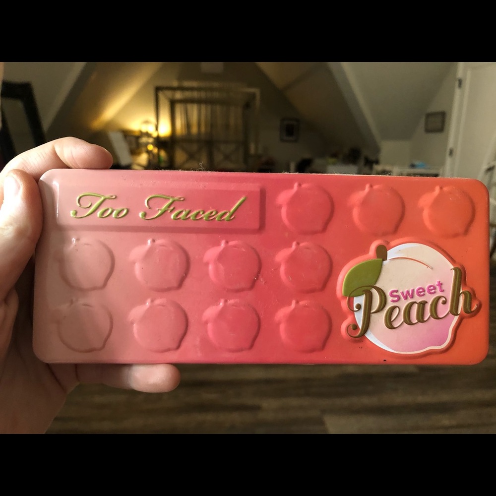 Too Faced Sweet Peach Palette